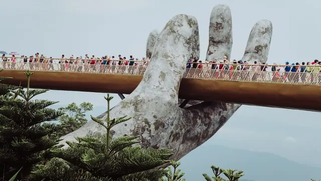 Huế Travel Guide, Vietnam